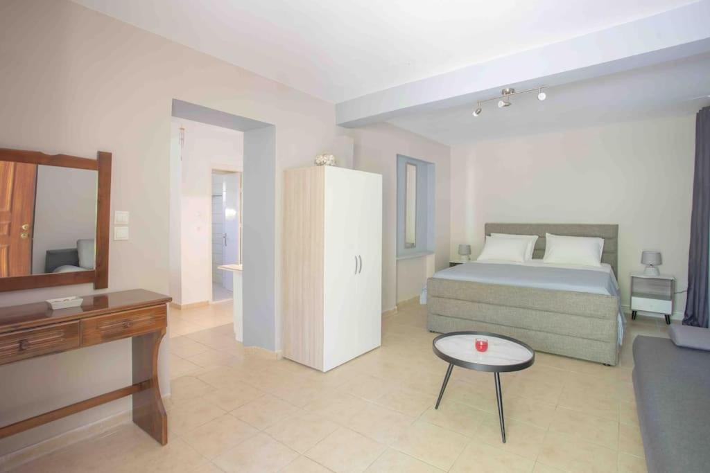 Anthia Private Studio A Breath Away From Beaches Ayios Nikitas Ngoại thất bức ảnh